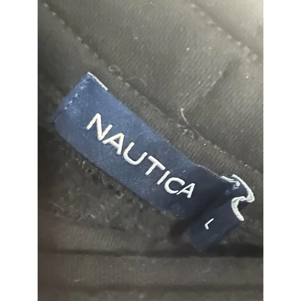Nautica shorts size L